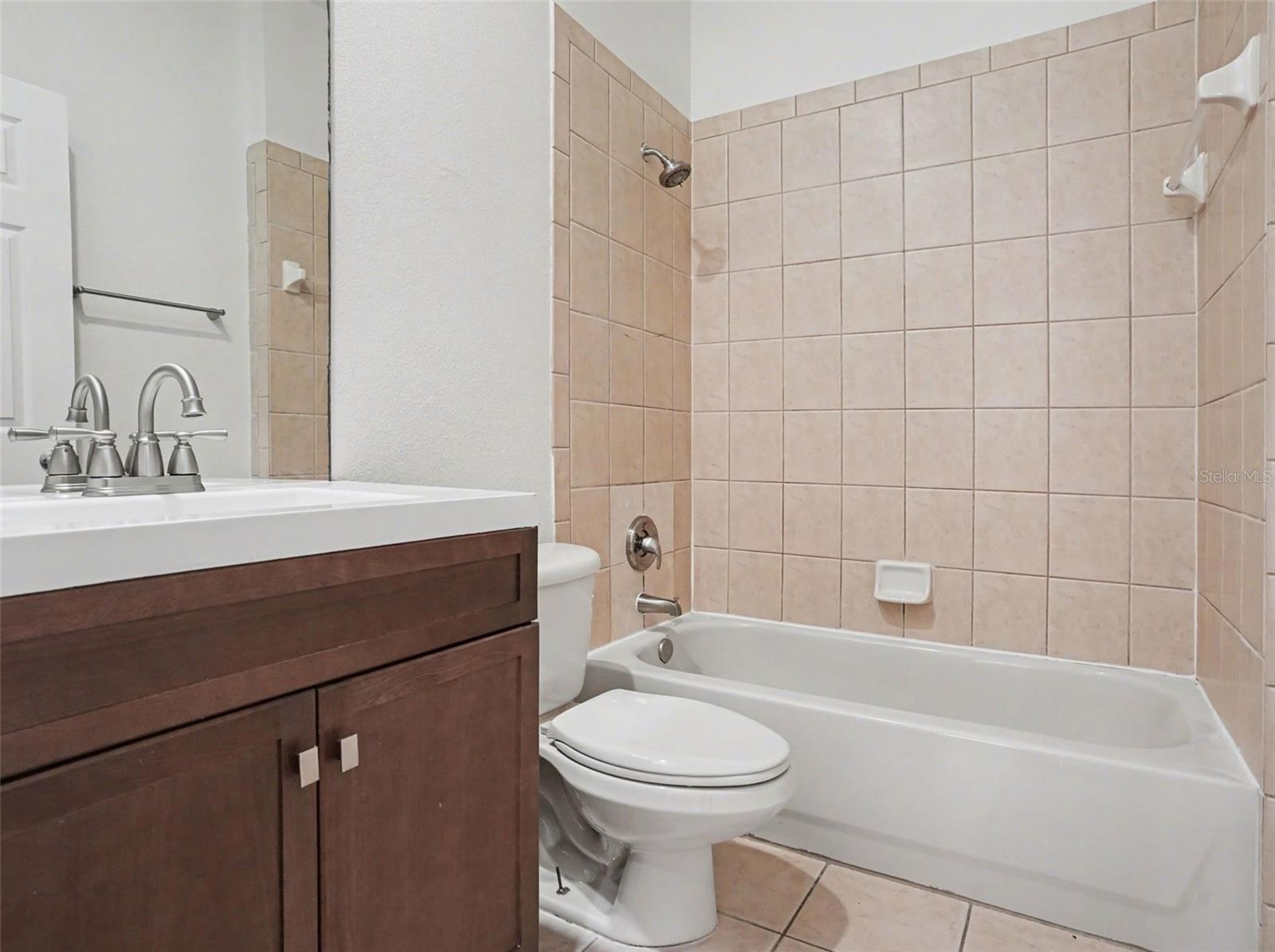 Image 19 of 27 For 1714 Cedar Lake Drive