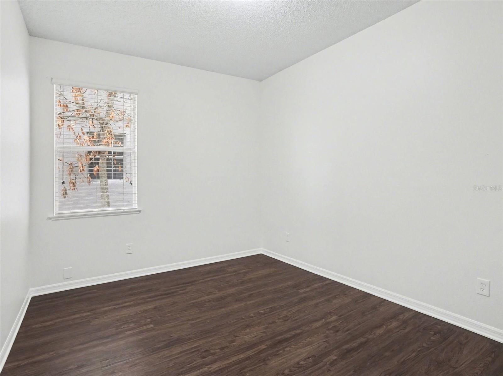 Image 20 of 27 For 1714 Cedar Lake Drive