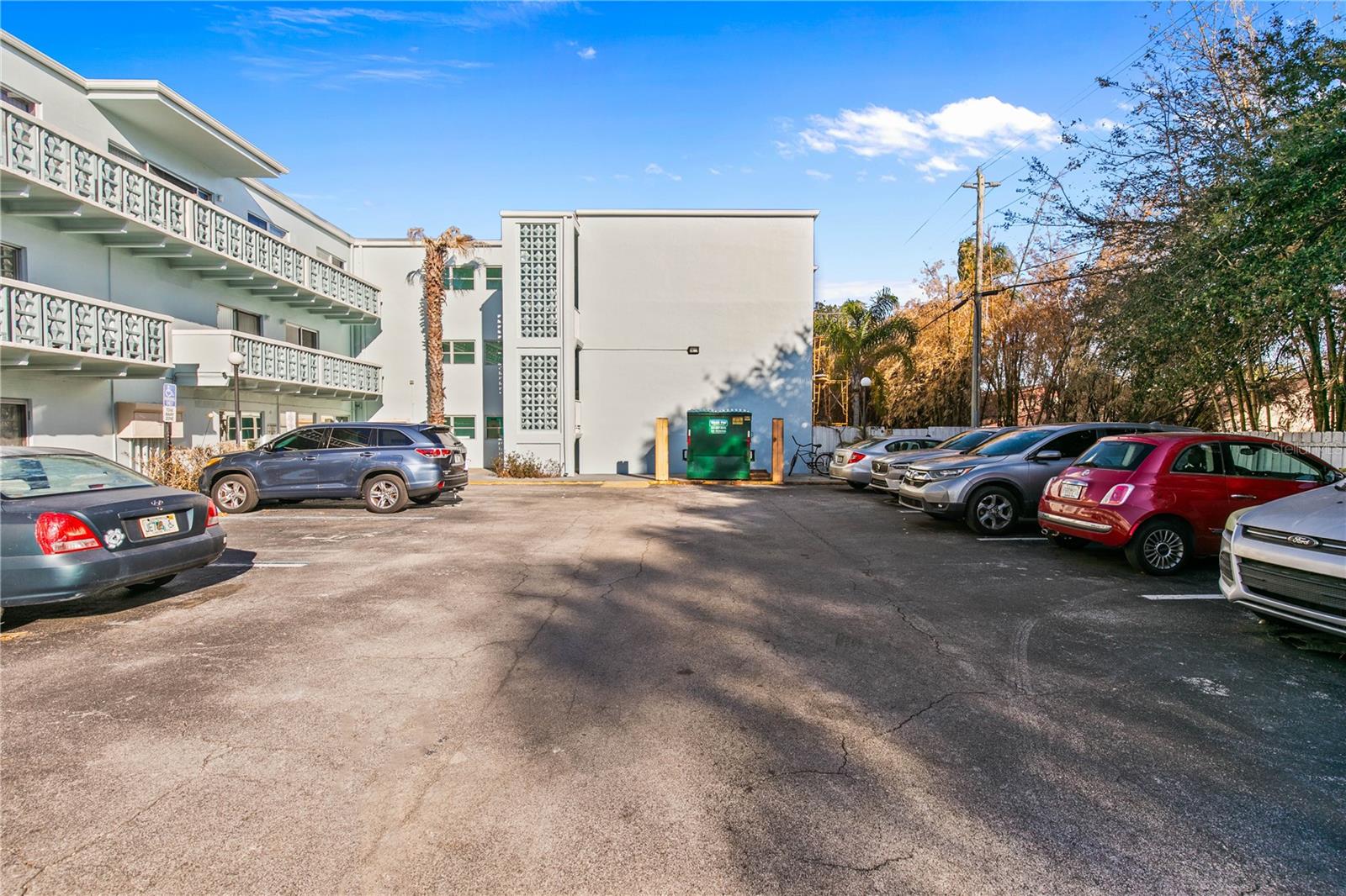 Image 29 of 75 For 221 Columbia Drive 340