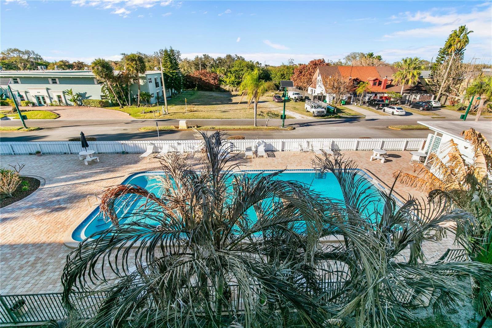 Image 3 of 75 For 221 Columbia Drive 340