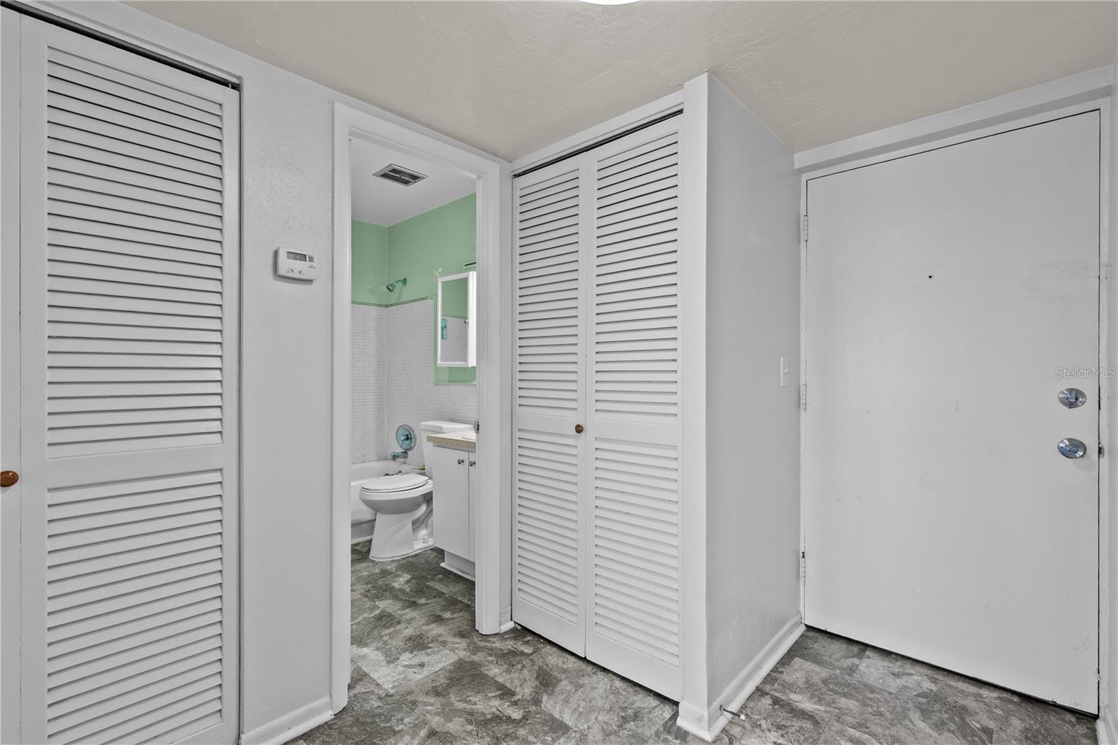 Image 34 of 75 For 221 Columbia Drive 340