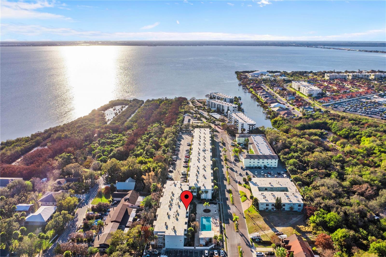 Image 5 of 75 For 221 Columbia Drive 340