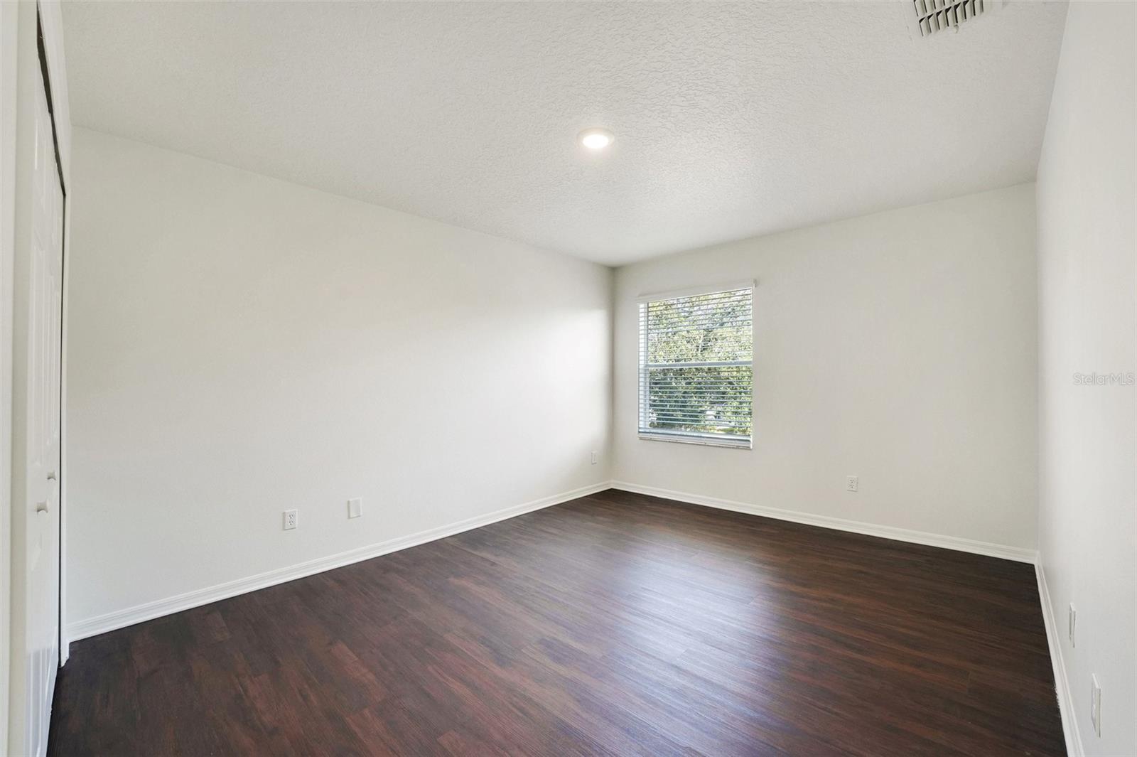 Image 14 of 25 For 2300 Treetop Lane