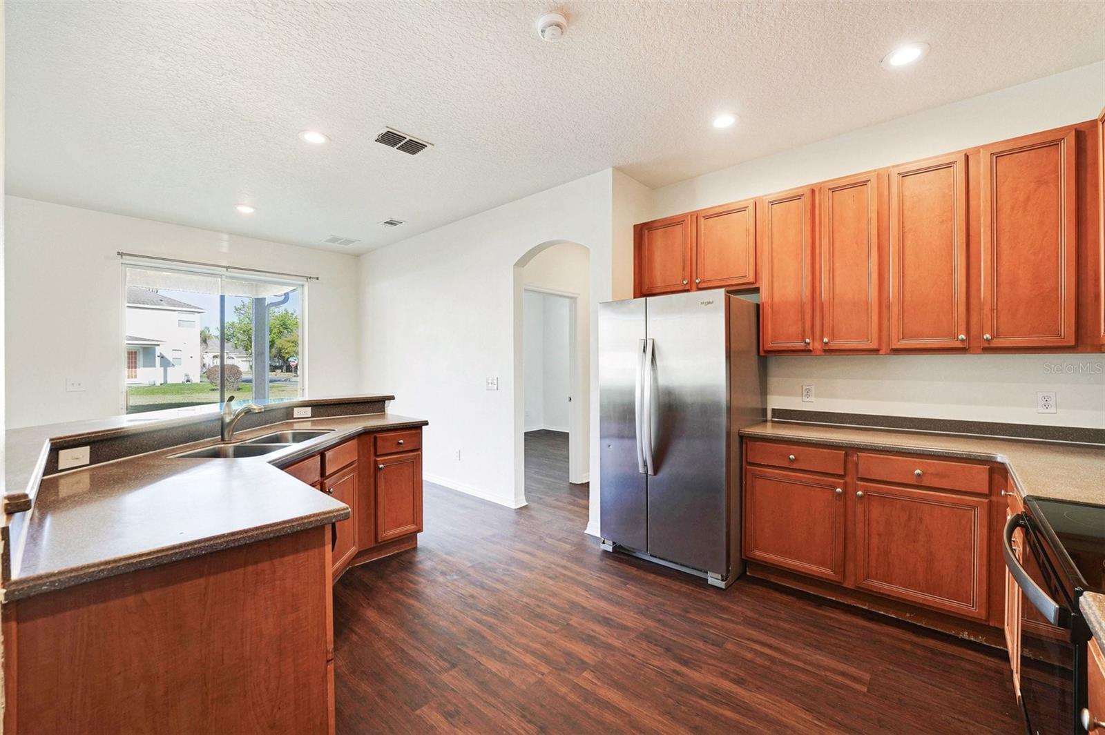 Image 7 of 25 For 2300 Treetop Lane