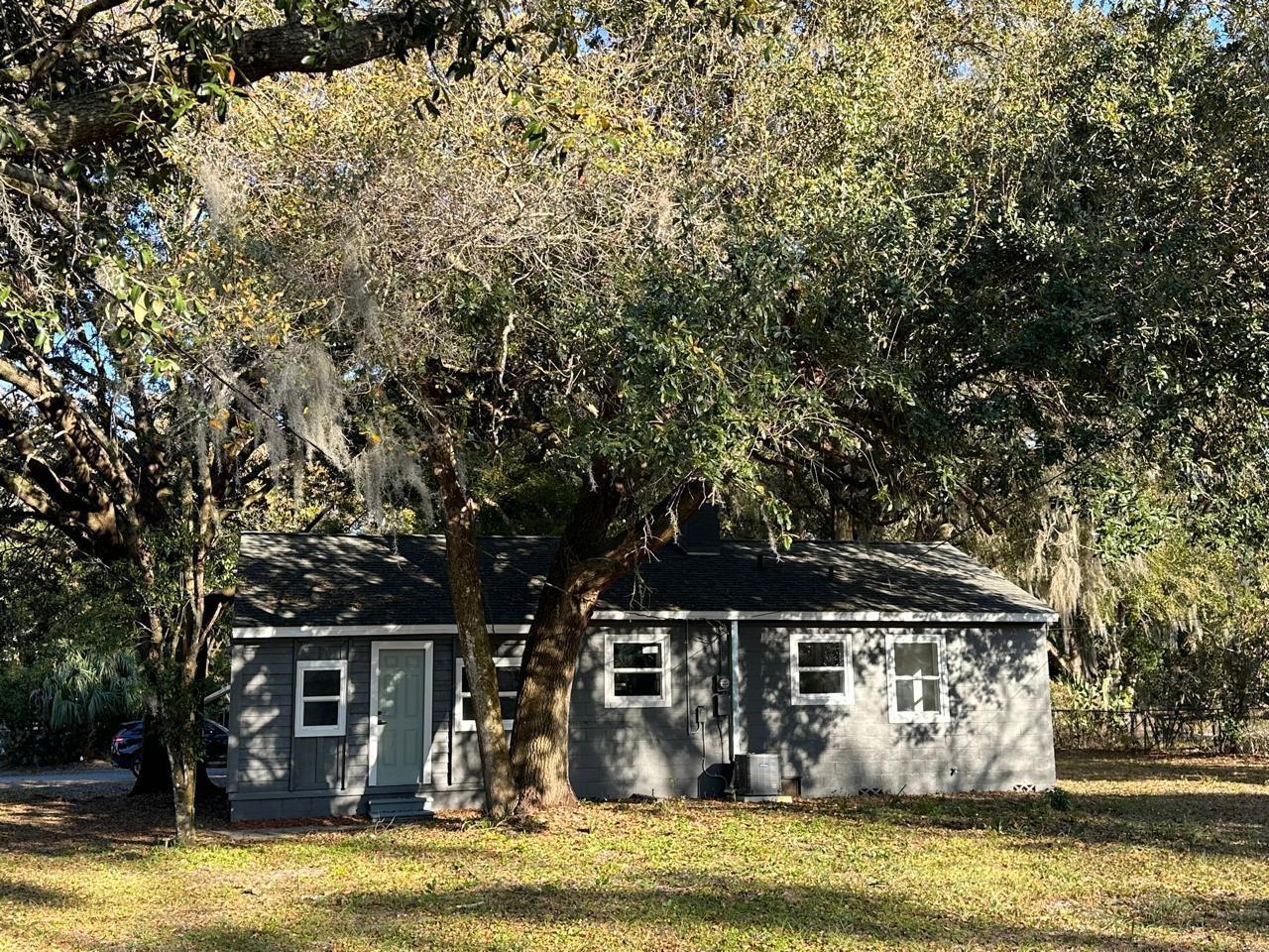 Image 4 of 31 For 2402 Stevens Avenue