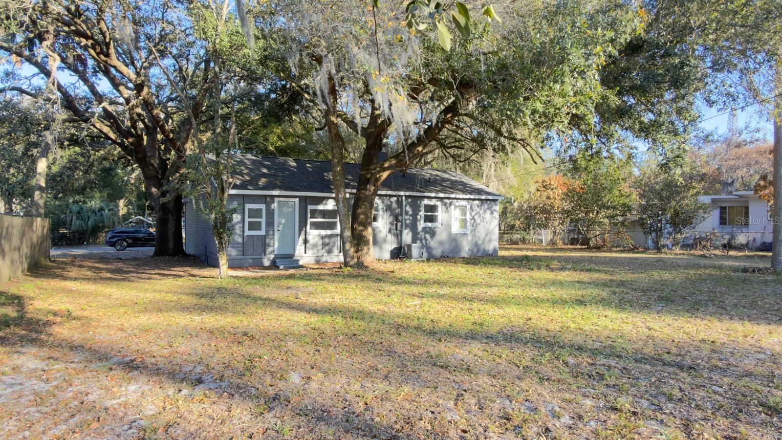 Image 6 of 31 For 2402 Stevens Avenue