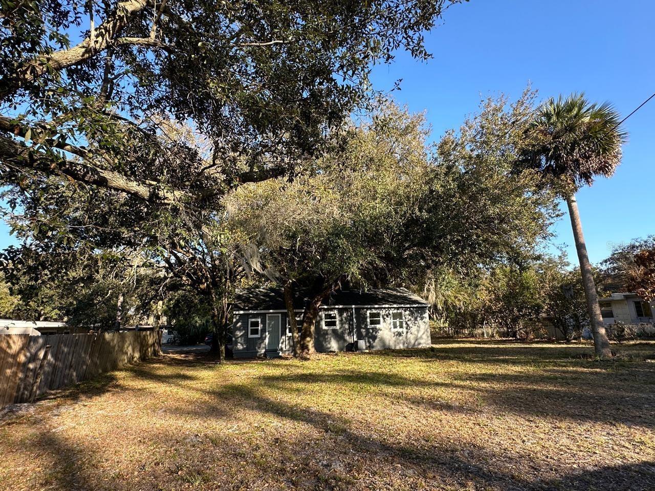 Image 8 of 31 For 2402 Stevens Avenue