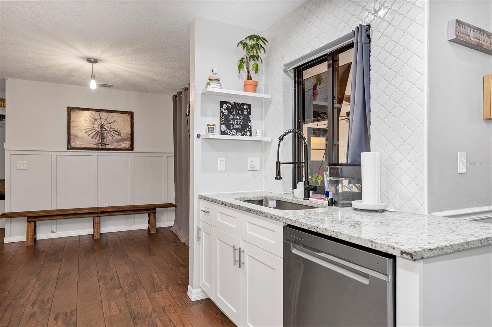 Image 16 of 39 For 1548 Bowmans Trail