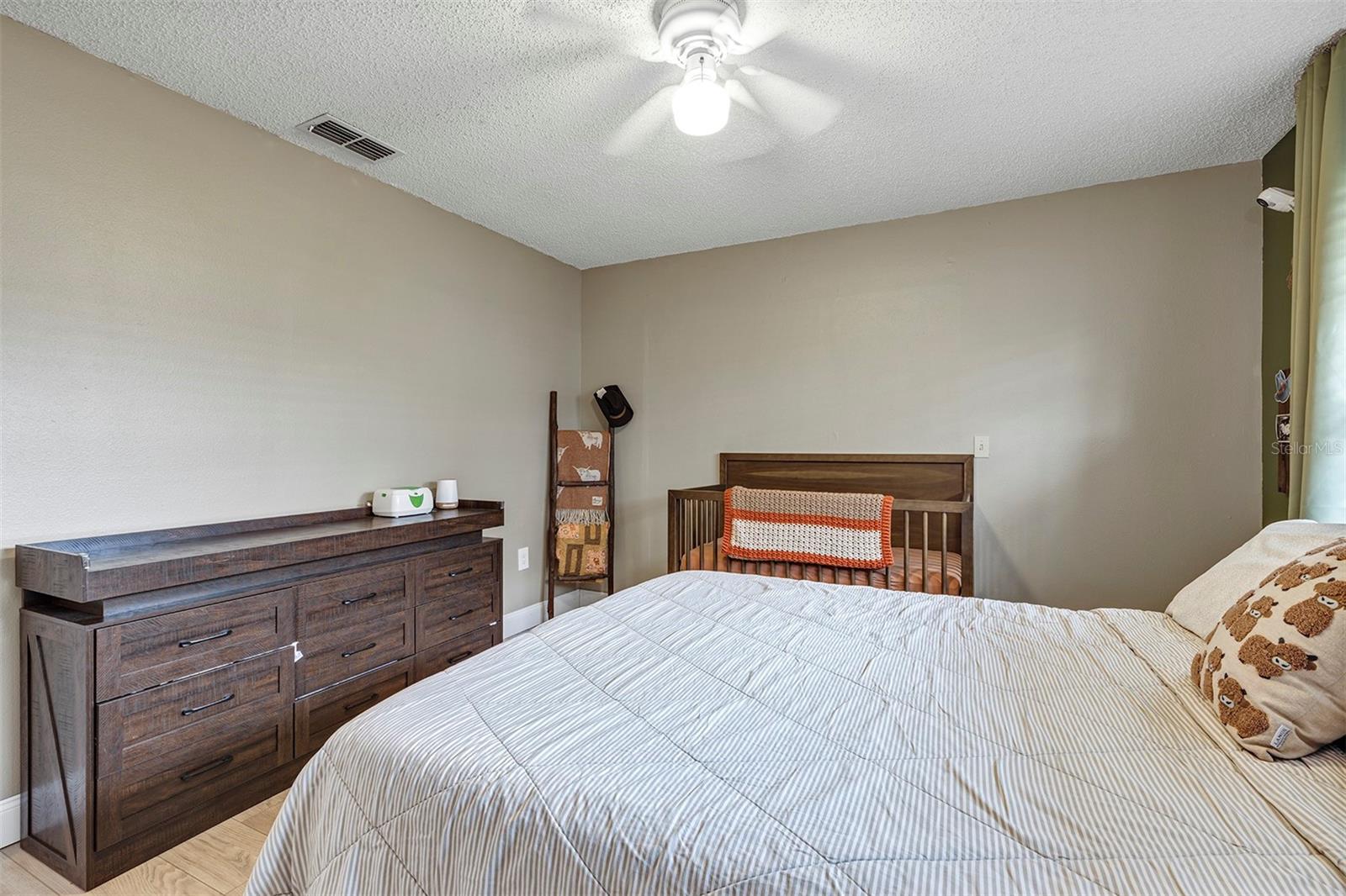 Image 22 of 39 For 1548 Bowmans Trail