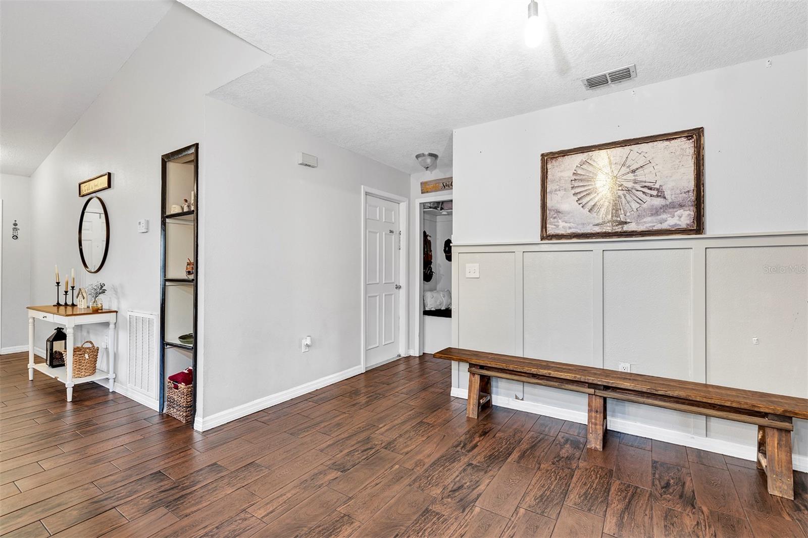 Image 8 of 39 For 1548 Bowmans Trail