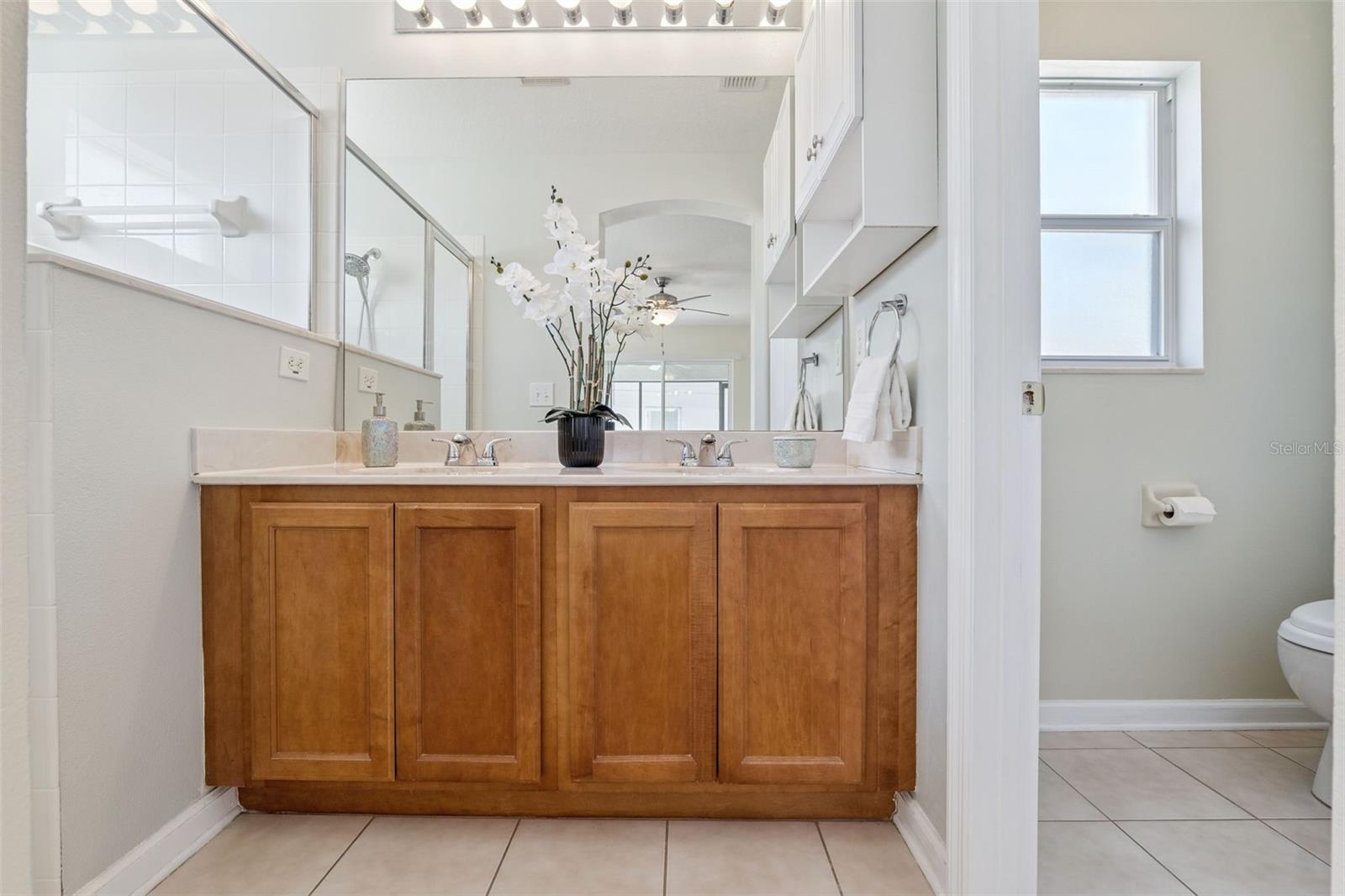 Image 23 of 54 For 307 Stonington Way