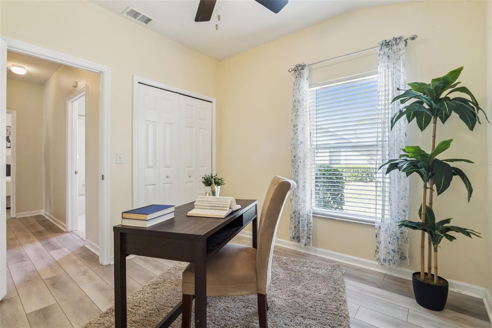 Image 28 of 54 For 307 Stonington Way