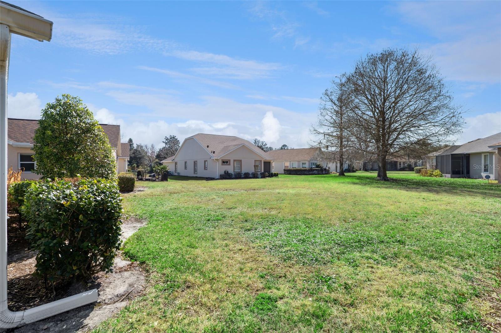 Image 32 of 54 For 307 Stonington Way