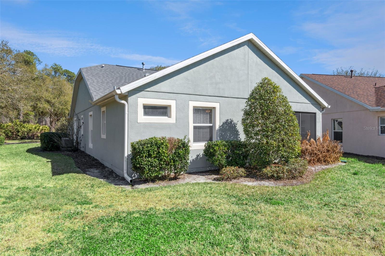 Image 33 of 54 For 307 Stonington Way