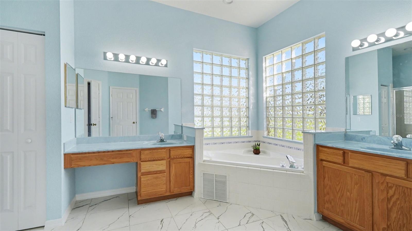 Image 16 of 24 For 11972 176th Place Road