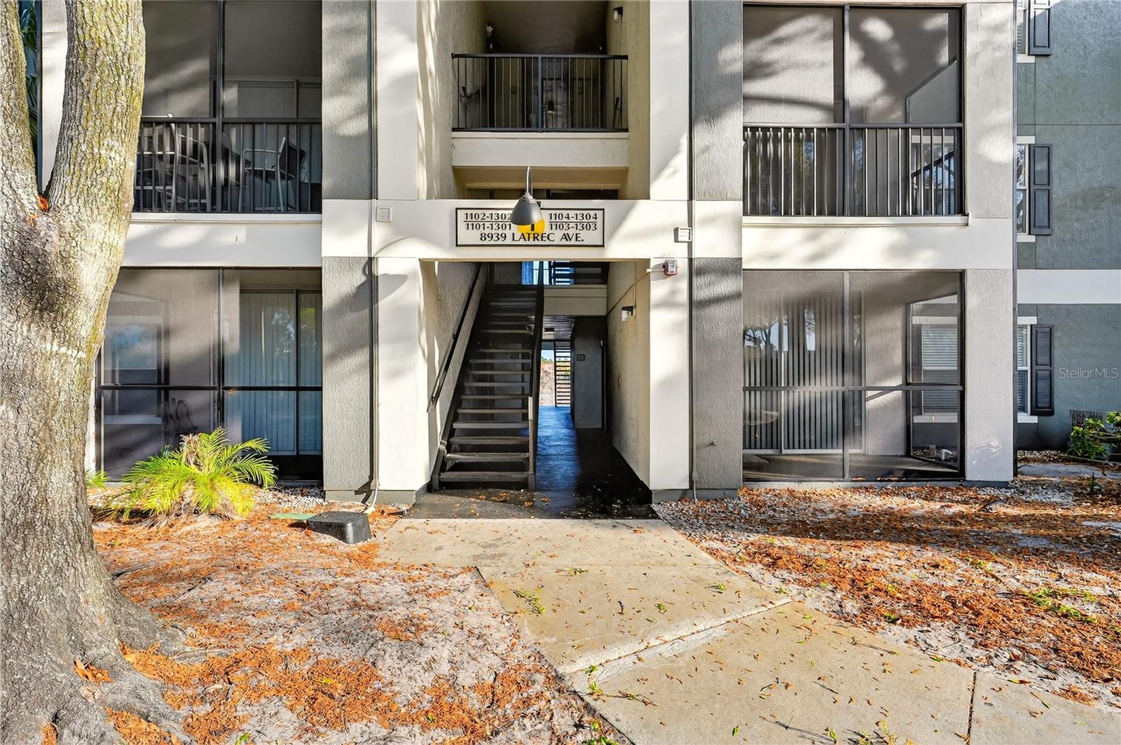 Image 2 of 35 For 8939 Latrec Ave  1203