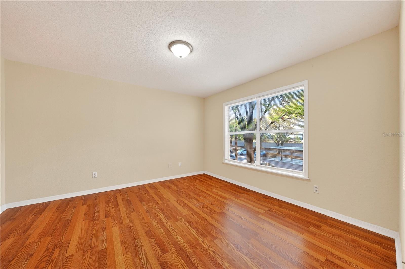 Image 21 of 35 For 8939 Latrec Ave  1203