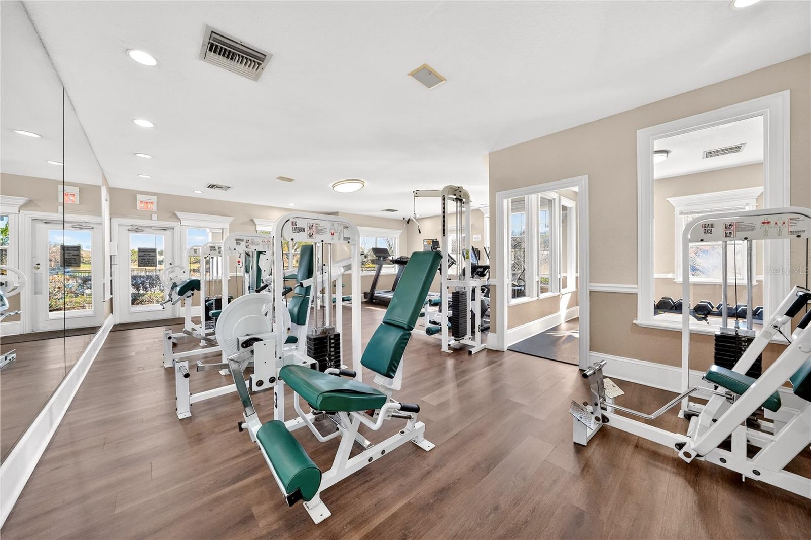 Image 31 of 35 For 8939 Latrec Ave  1203