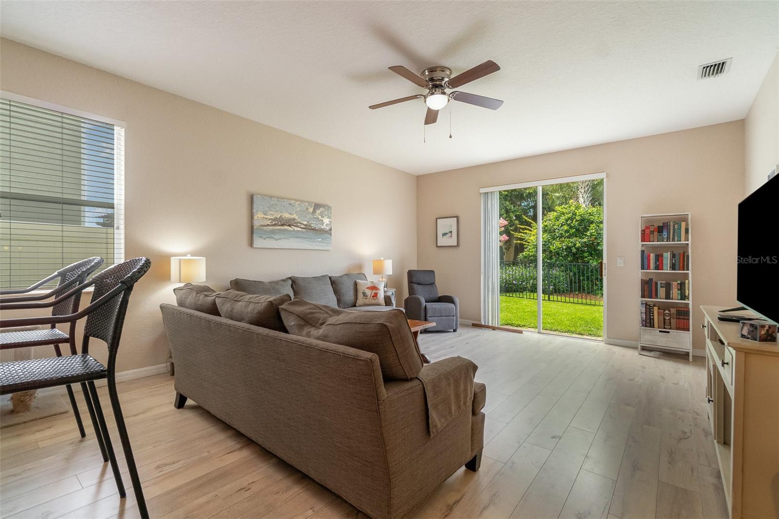 Image 14 of 30 For 3896 Esplanade Avenue