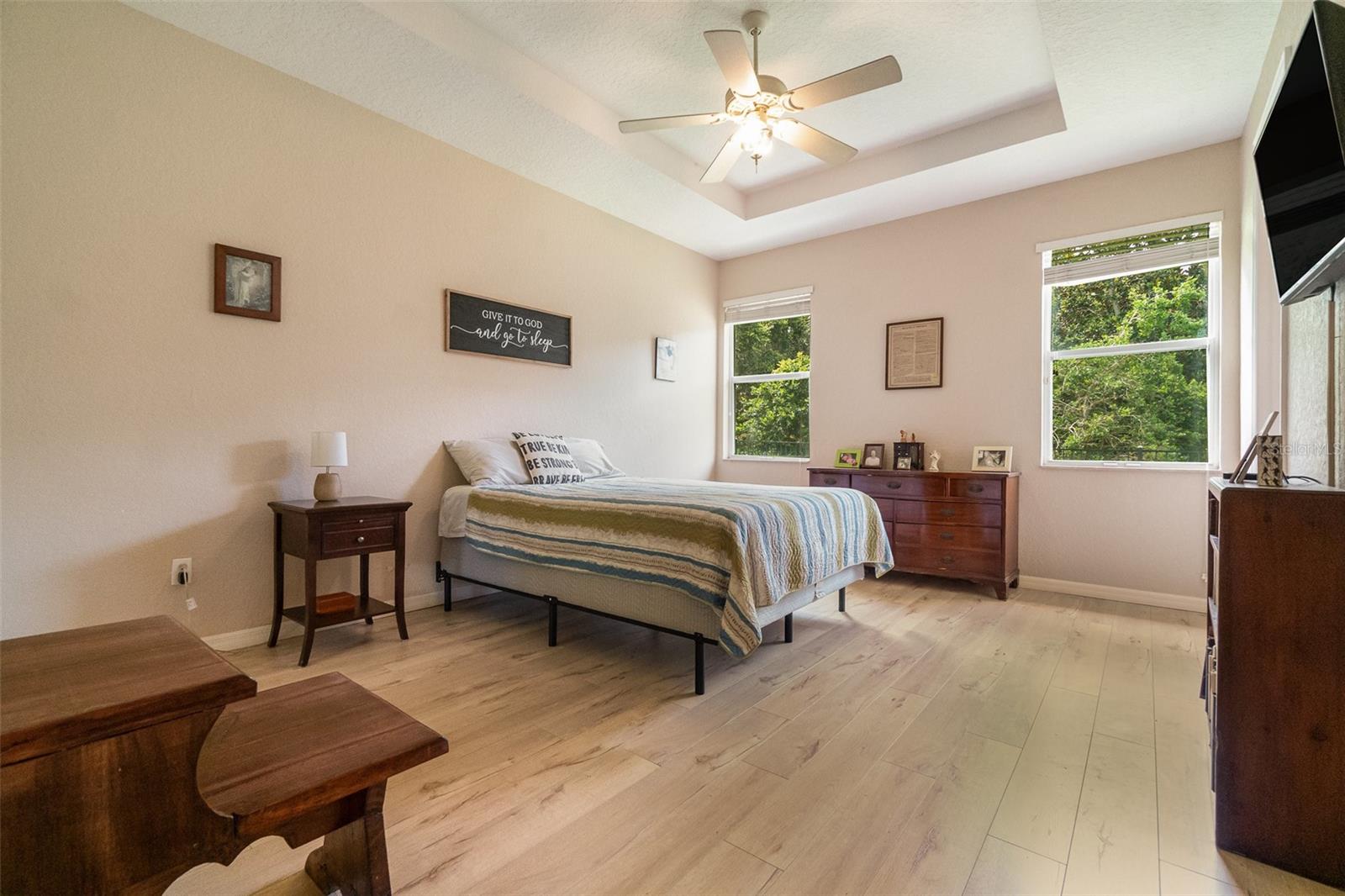 Image 15 of 30 For 3896 Esplanade Avenue