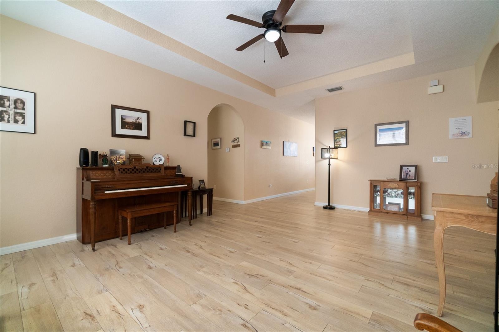 Image 6 of 30 For 3896 Esplanade Avenue