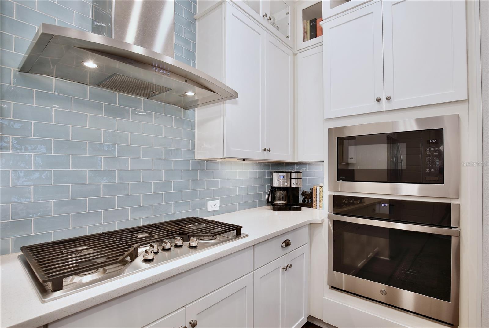 Image 16 of 41 For 290 Viola Cove