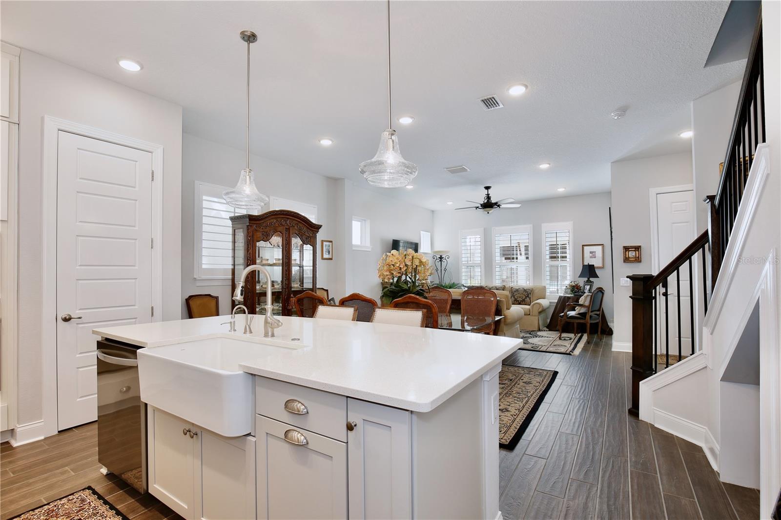 Image 17 of 41 For 290 Viola Cove