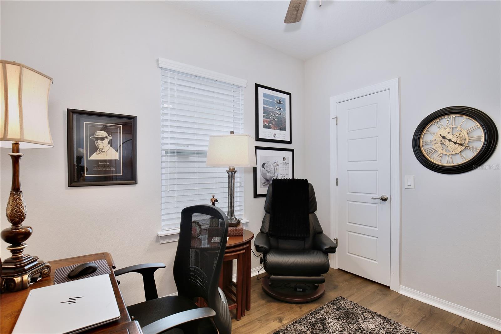 Image 26 of 41 For 290 Viola Cove