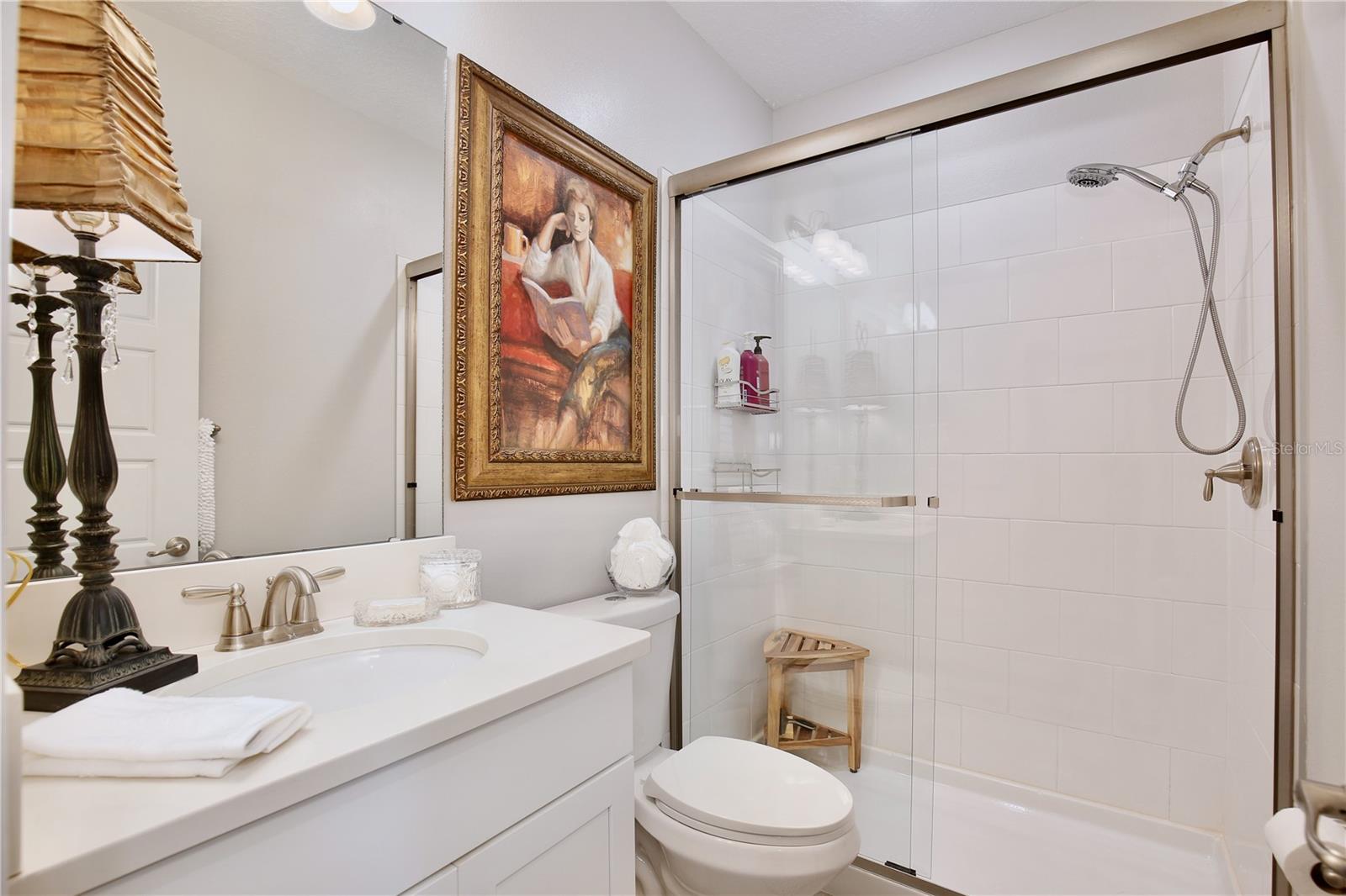 Image 27 of 41 For 290 Viola Cove