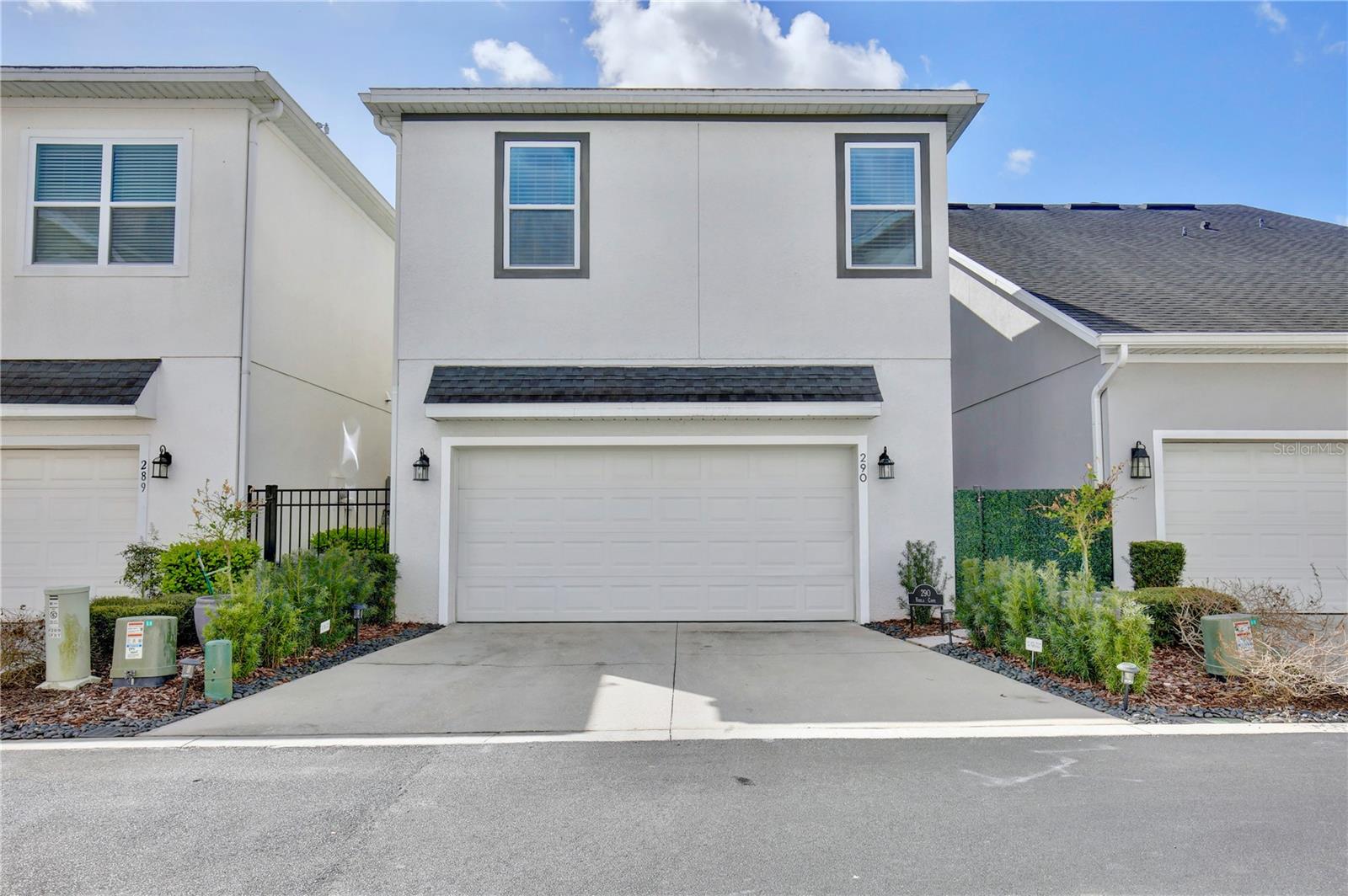 Image 34 of 41 For 290 Viola Cove