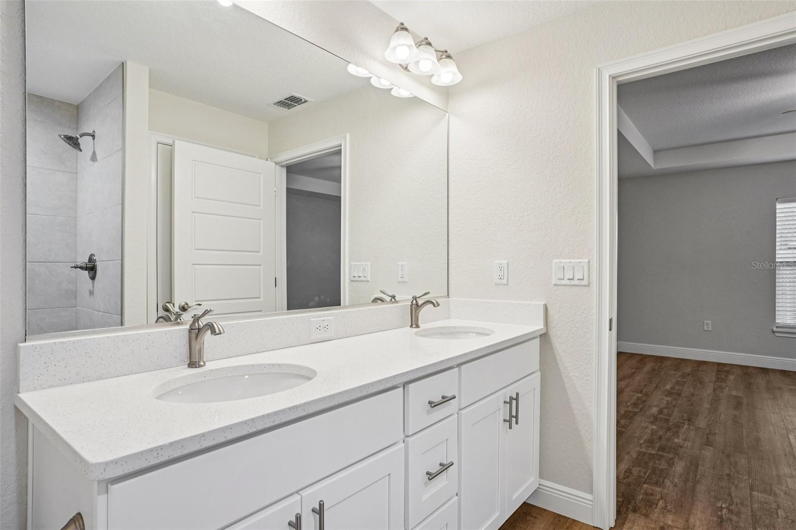 Image 20 of 41 For 1161 Virginis Drive