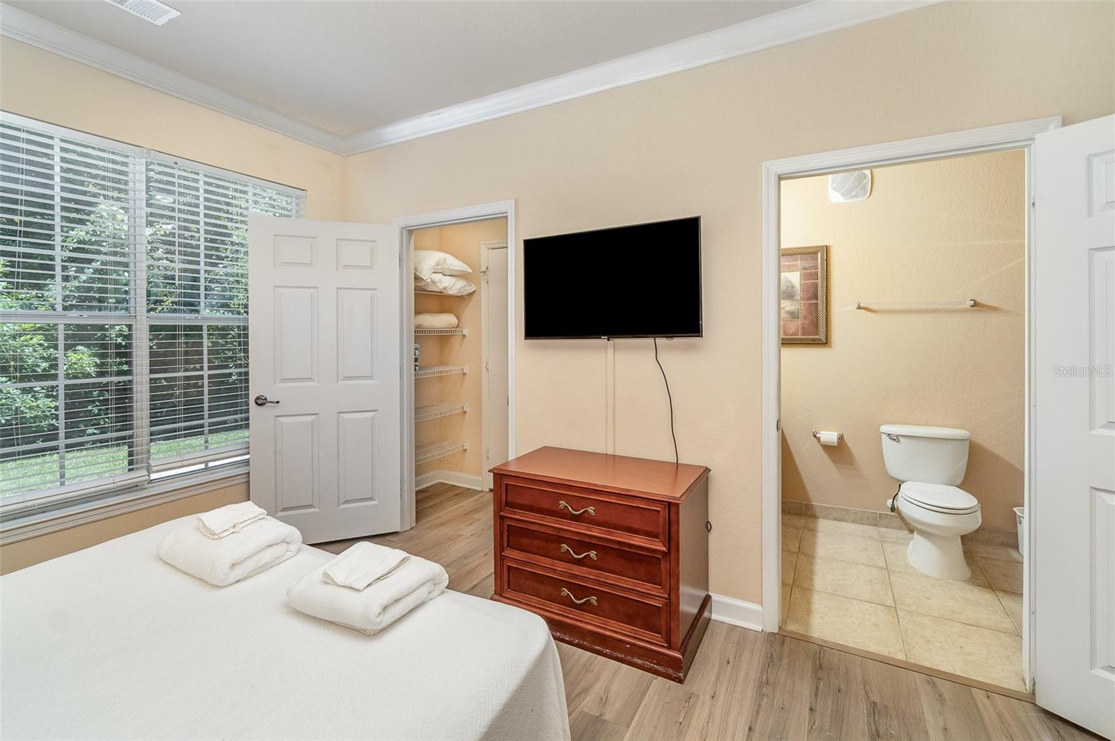 Image 13 of 36 For 1301 Tuscan Terrace 9105