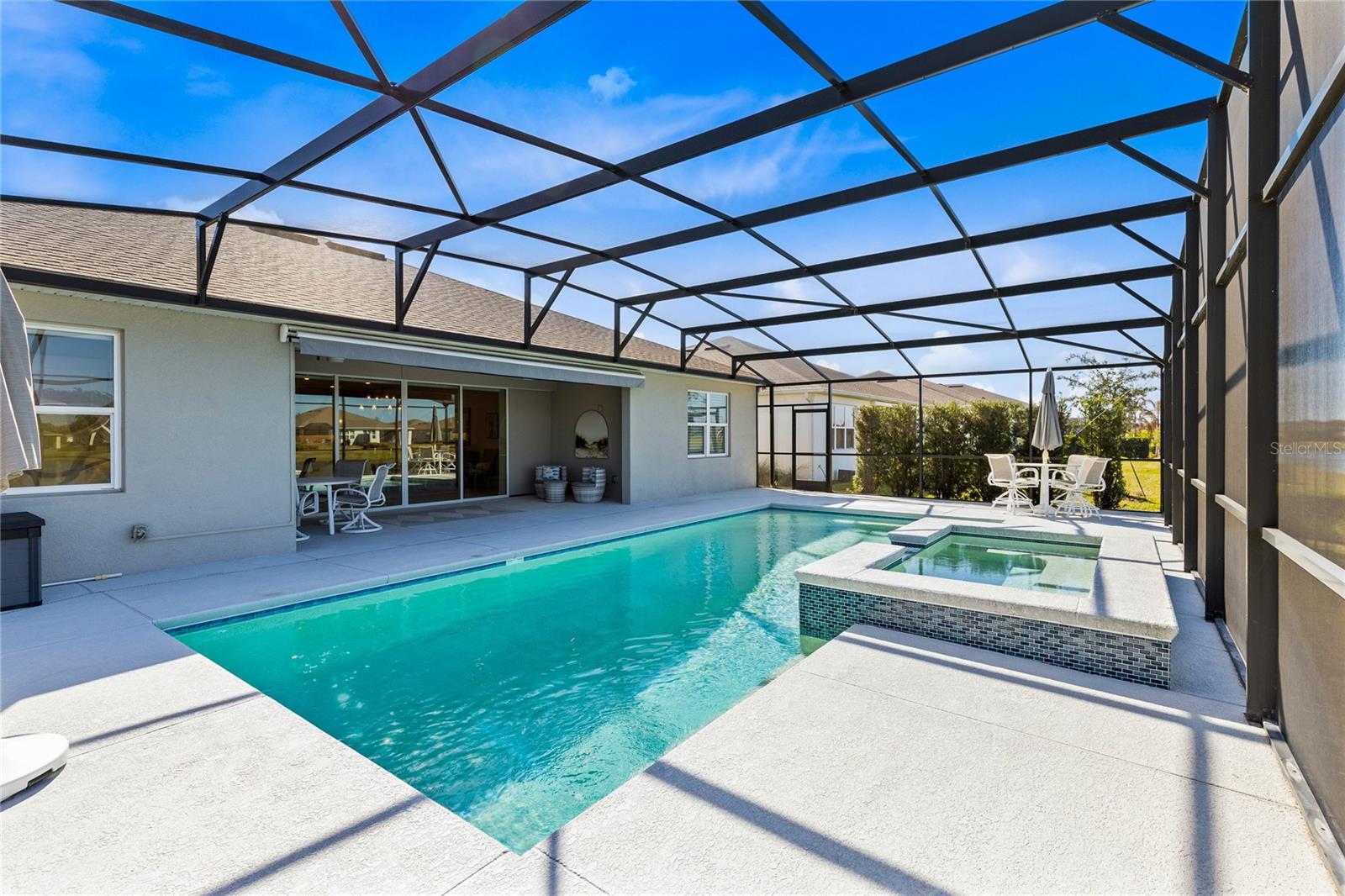 Image 28 of 40 For 2808 Cherry Blossom Loop