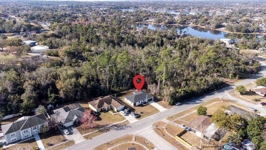 Image 10 of 52 For 789 Midland Drive