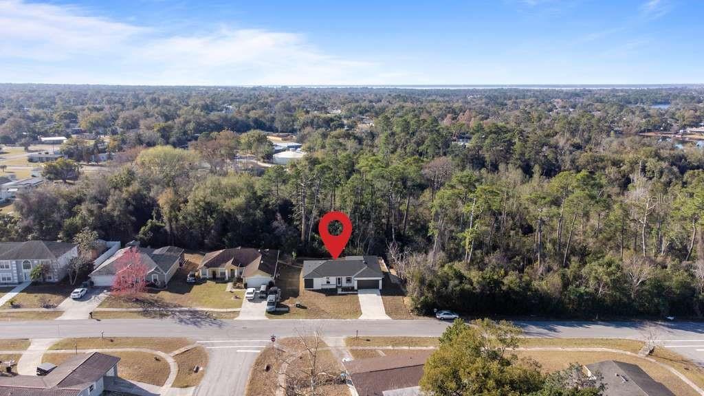 Image 11 of 52 For 789 Midland Drive