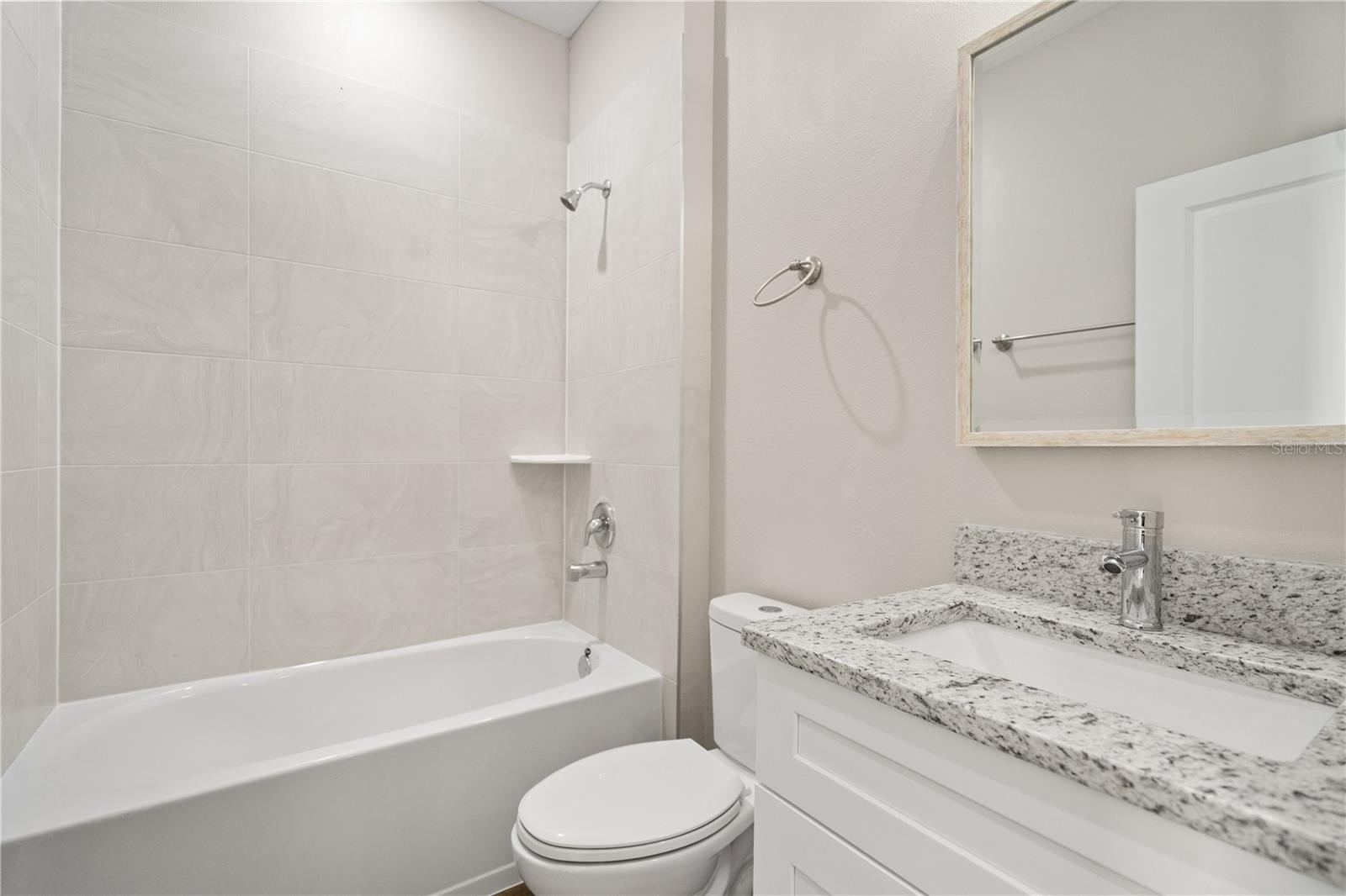 Image 37 of 52 For 789 Midland Drive