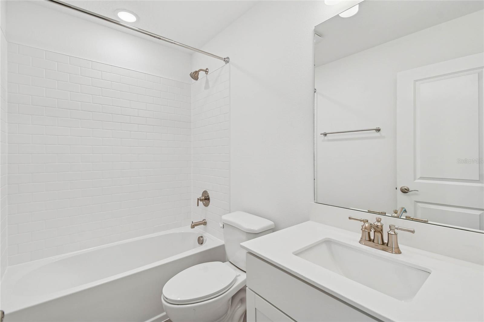 Image 10 of 30 For 237 Pasquala Way 14