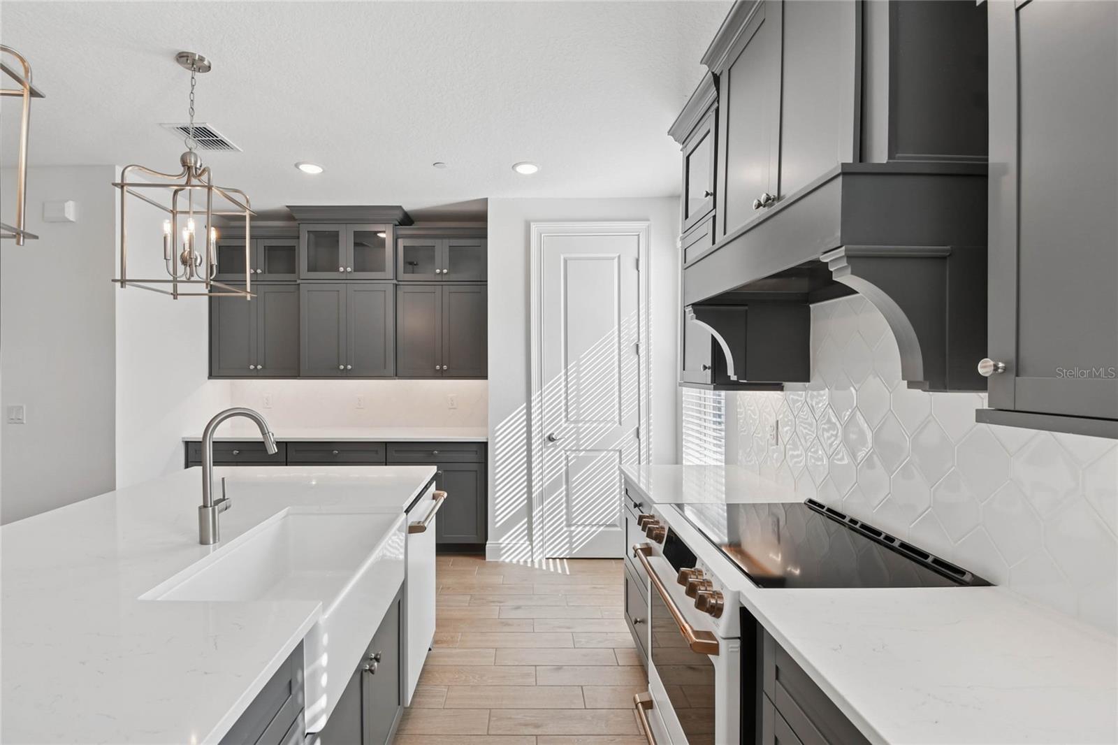 Image 24 of 30 For 237 Pasquala Way 14