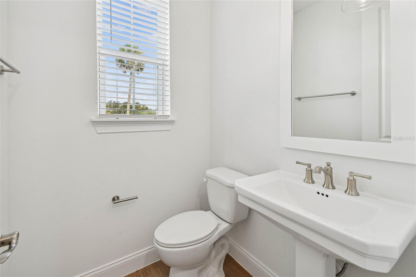 Image 9 of 30 For 237 Pasquala Way 14