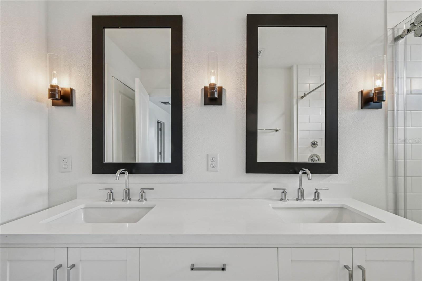 Image 19 of 30 For 233 Pasquala Way