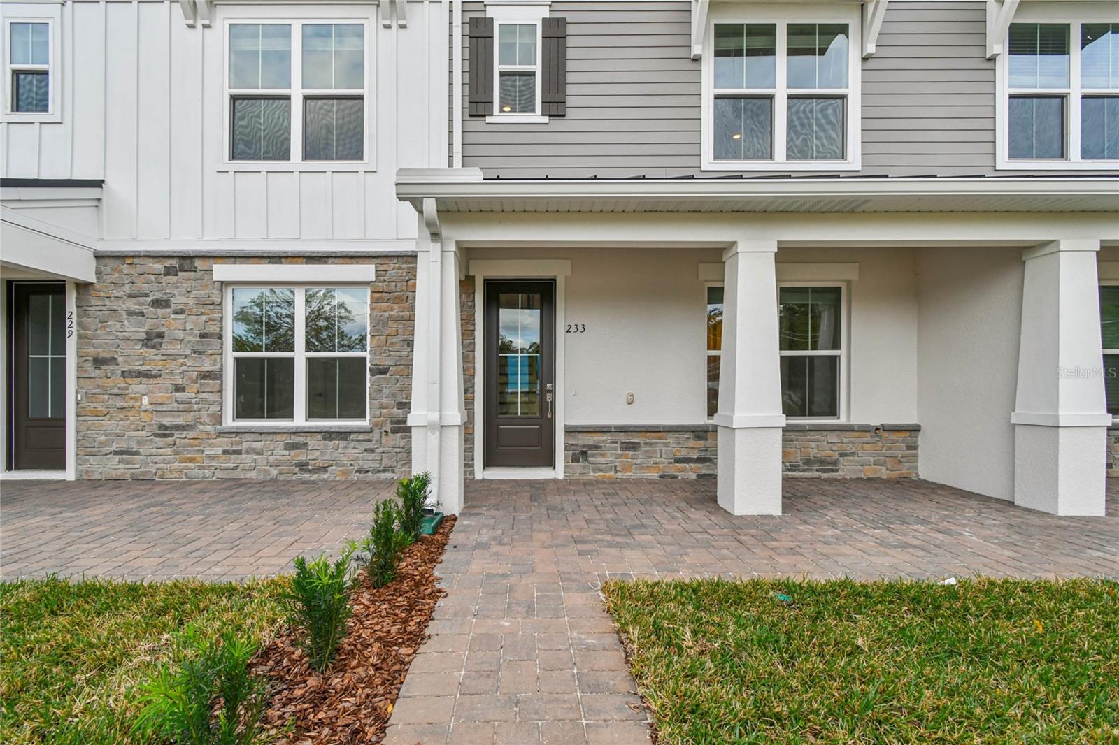 Image 3 of 30 For 233 Pasquala Way