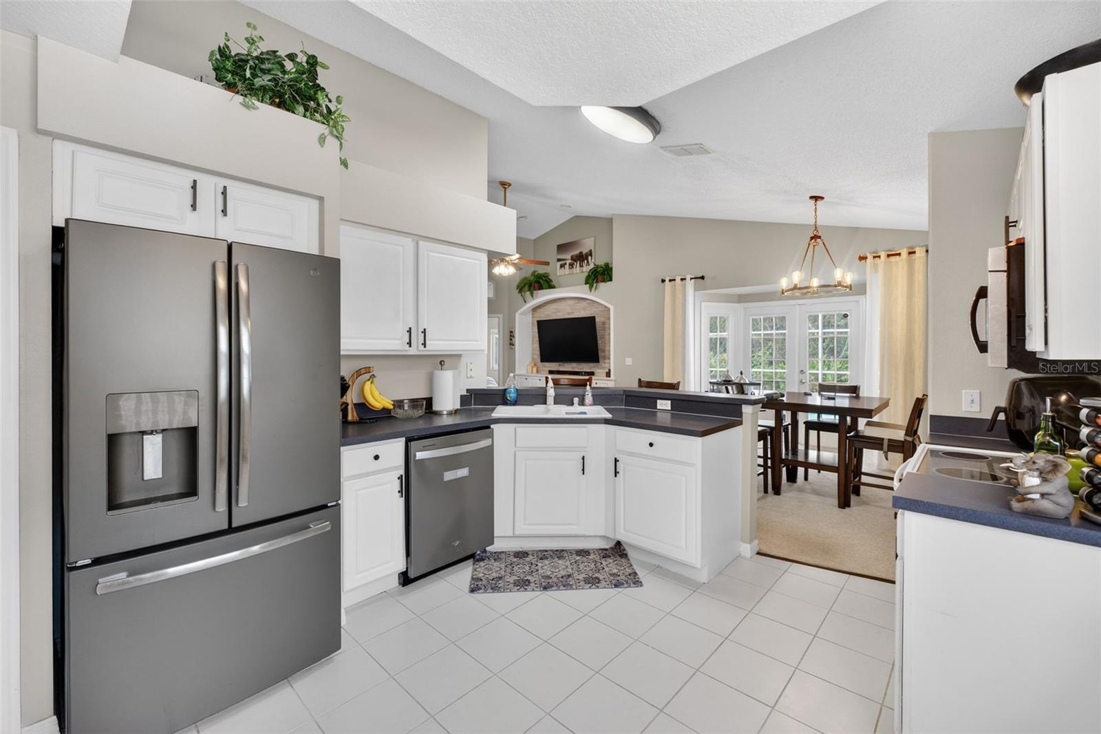 Image 10 of 37 For 257 Oak Chase Place