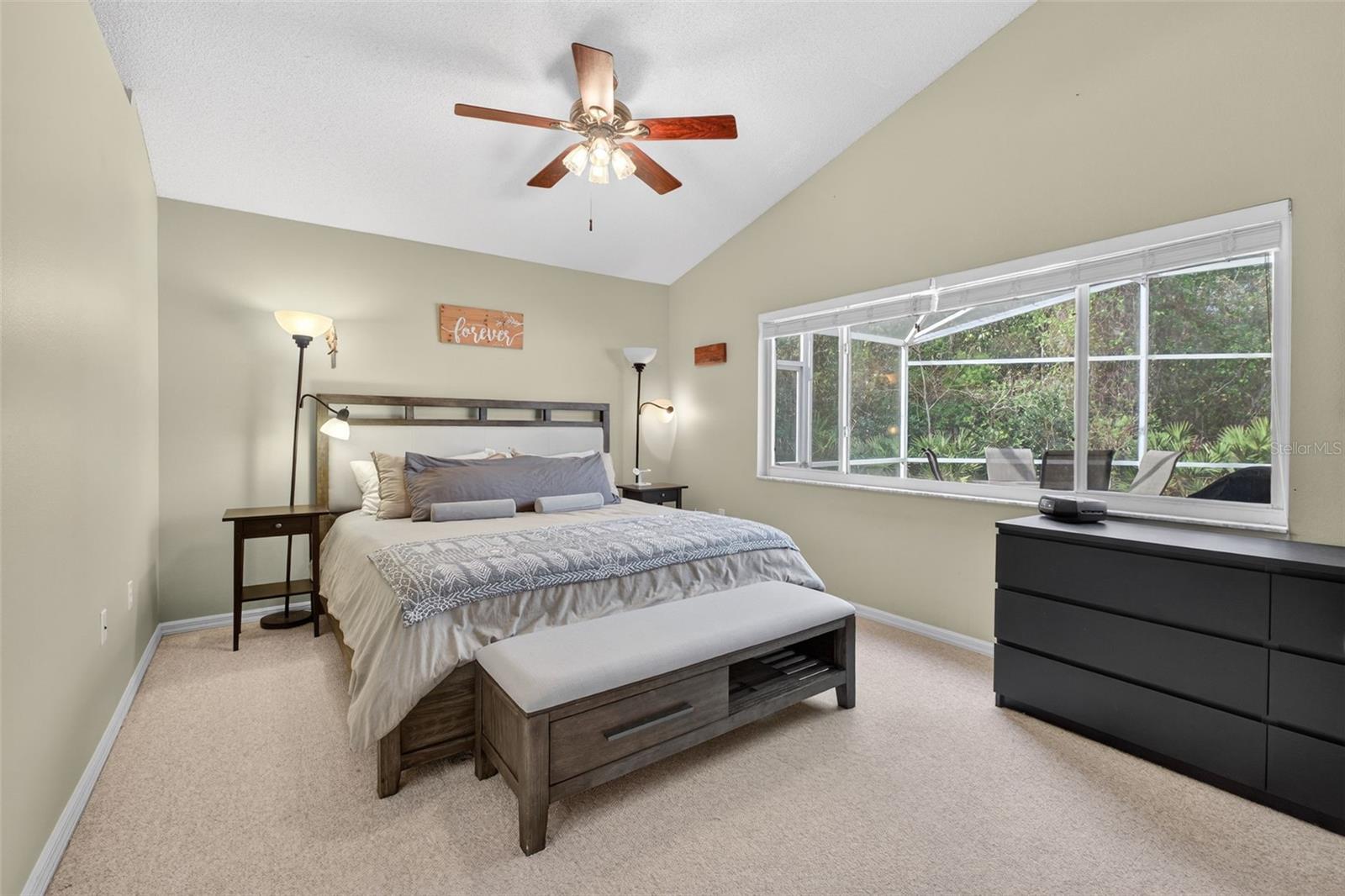 Image 17 of 37 For 257 Oak Chase Place