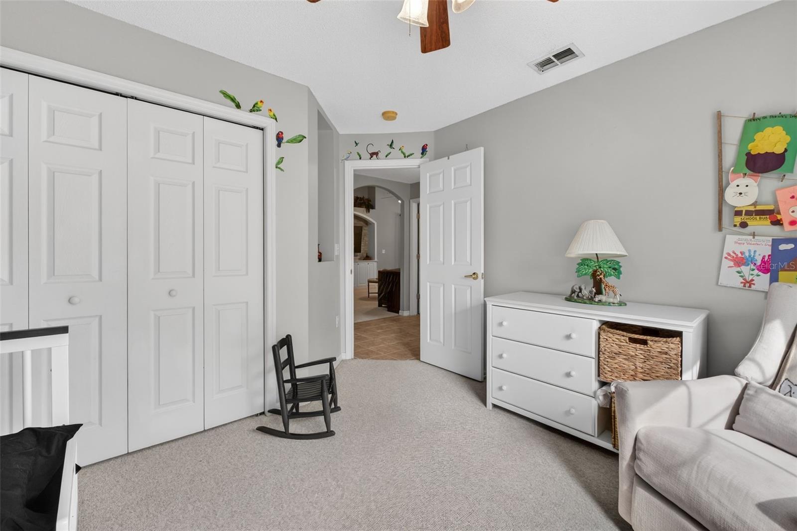 Image 23 of 37 For 257 Oak Chase Place