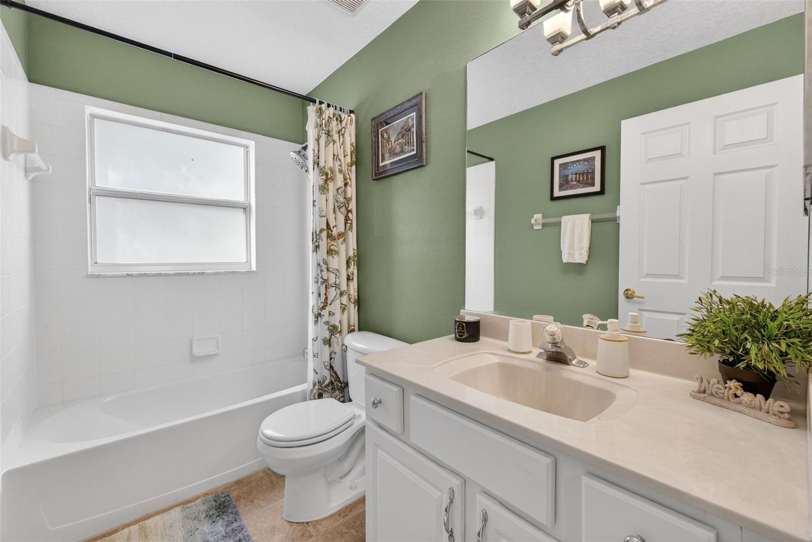 Image 26 of 37 For 257 Oak Chase Place