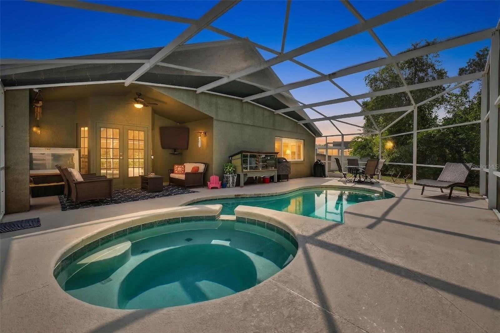 Image 30 of 37 For 257 Oak Chase Place