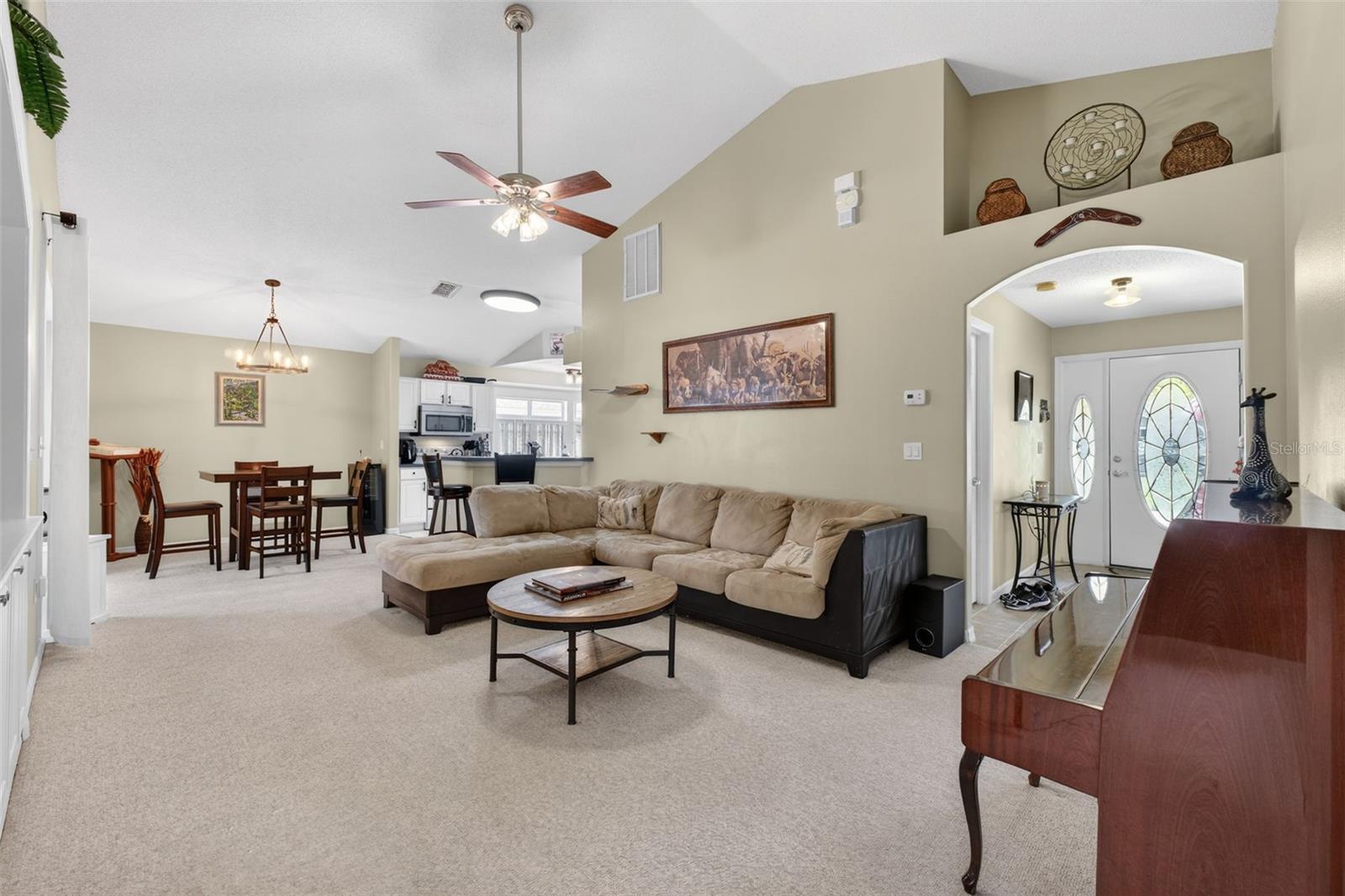 Image 6 of 37 For 257 Oak Chase Place