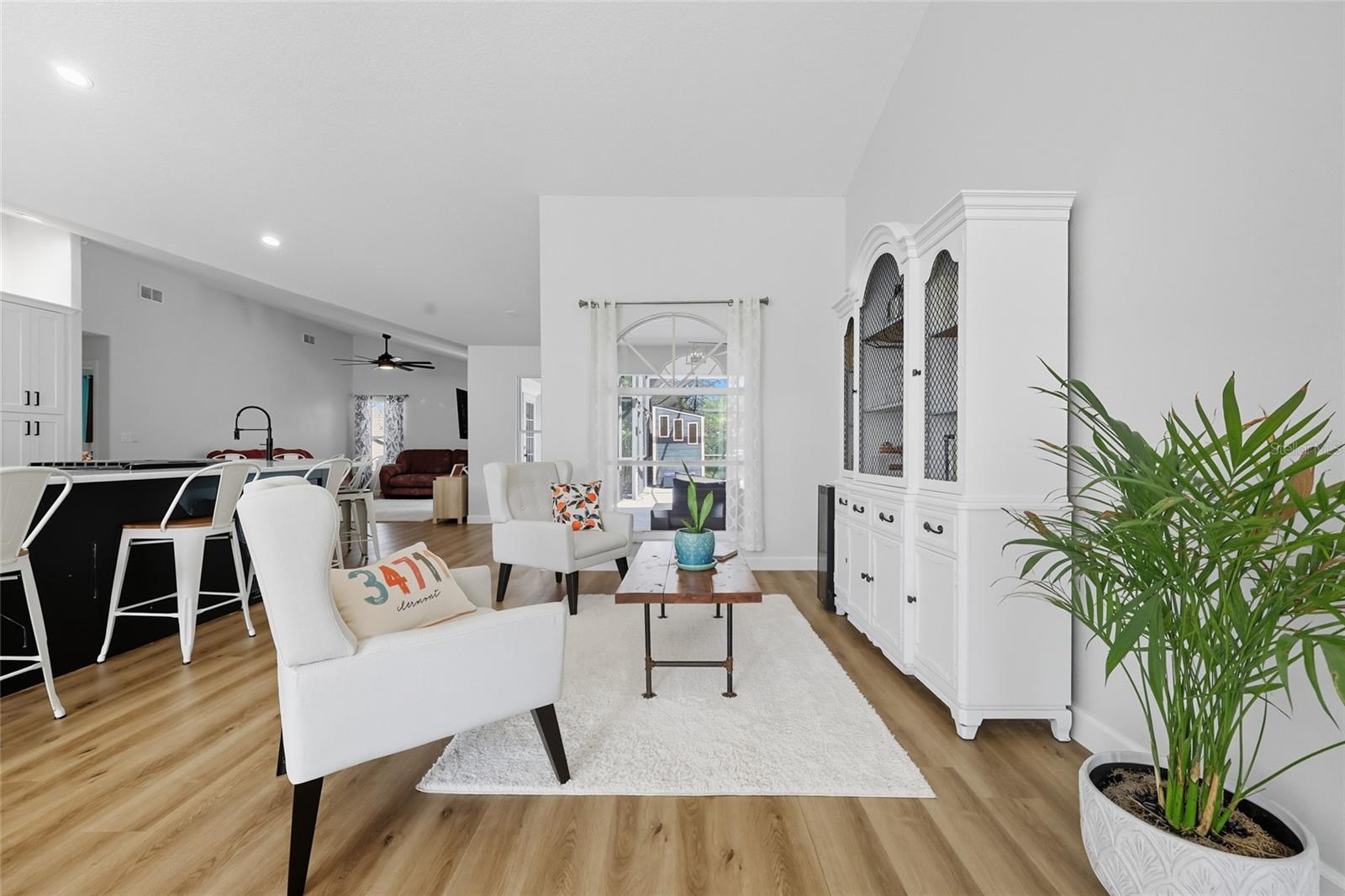 Image 17 of 59 For 12731 Pine Arbor Drive