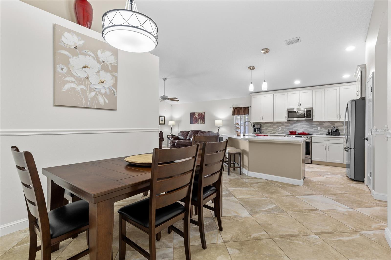 Image 10 of 52 For 860 Grand Hughey Court