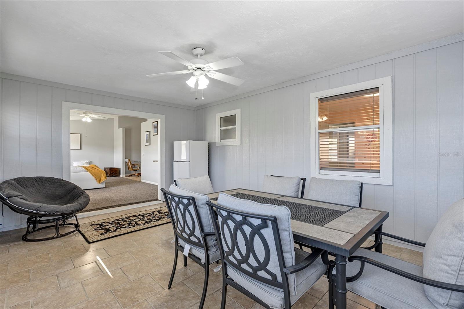 Image 19 of 55 For 202 Holden Terrace